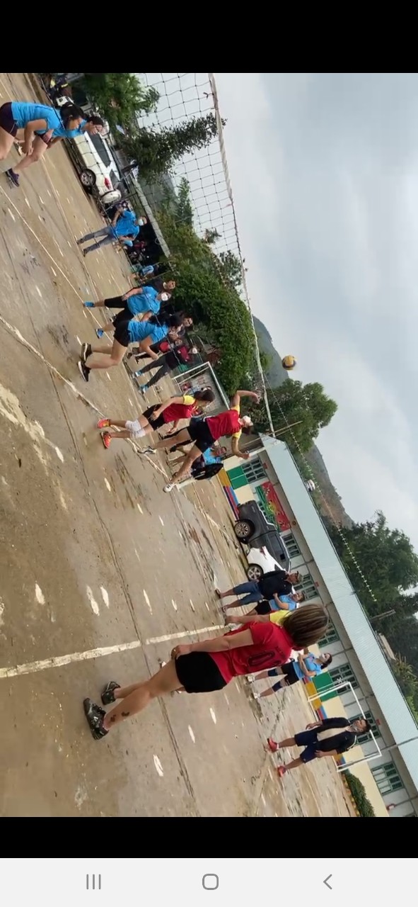 TỔ CHỨC THI ĐẤU BÓNG CHUYỀN CẤP CỤM TẠI XÃ NONG U