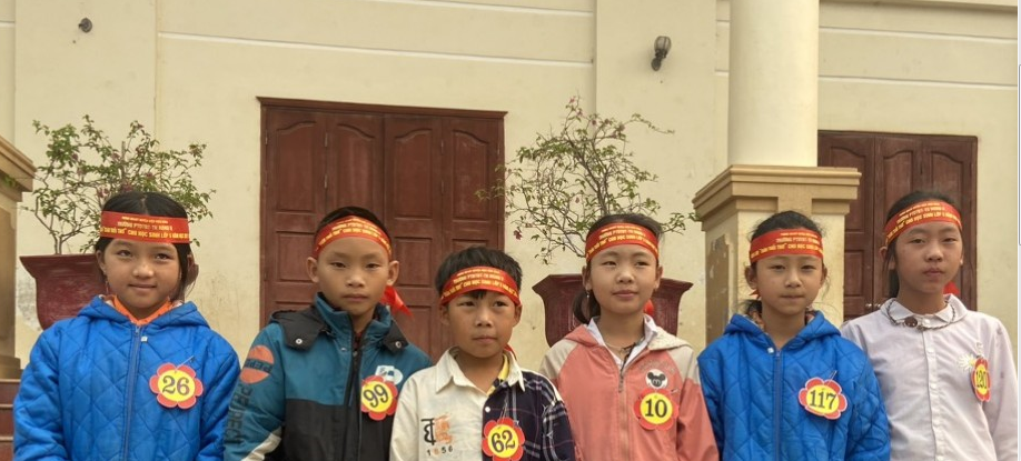 HỌC SINH TRƯỜNG  PTDTBTTH NONG U THAM GIA GIAO LƯU TOÁN TUỔI THƠ CẤP HUYỆN