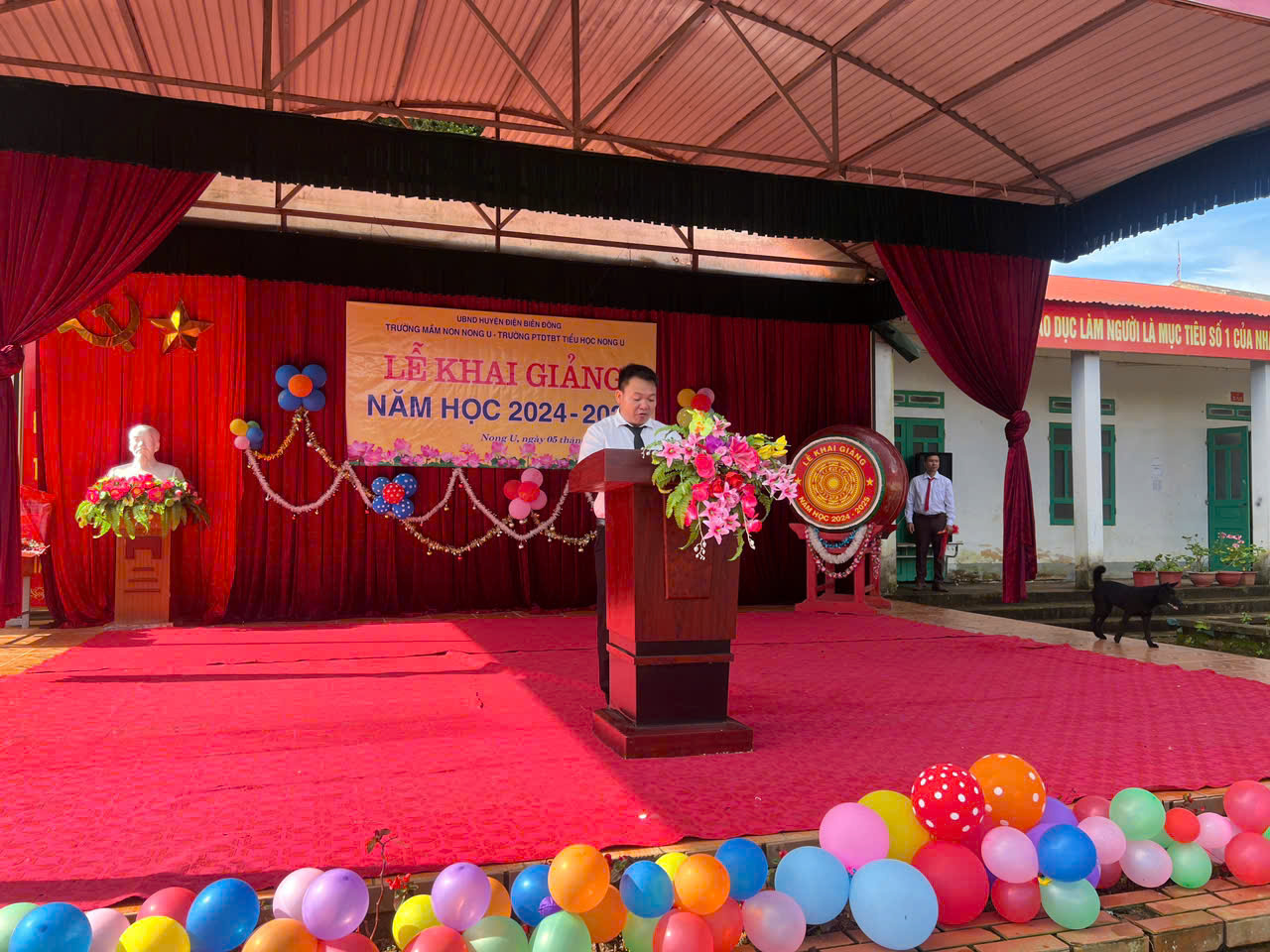 MÙA THU NGÀY KHAI TRƯỜNG